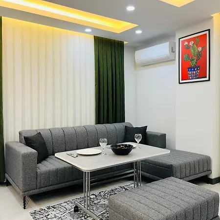 Apartman 14 Laptop Desk, Tv